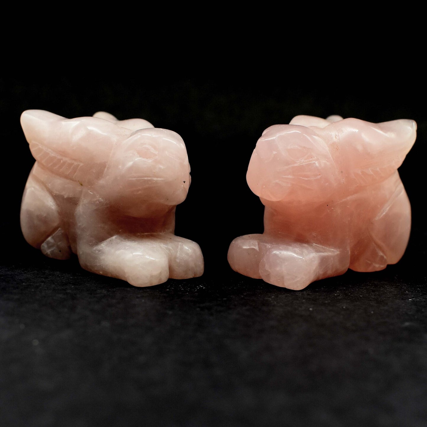 Rose Quartz Rabbit Carving [Type 2]