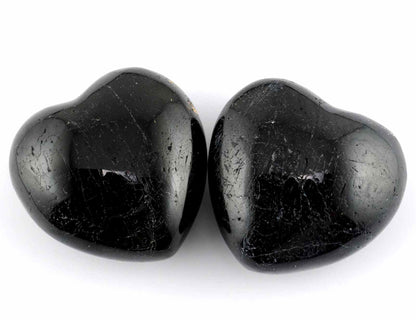 Black Tourmaline Heart Carving [Small]