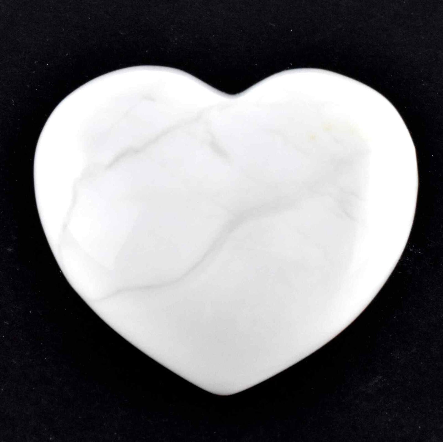 White Howlite Heart Carving [Small]